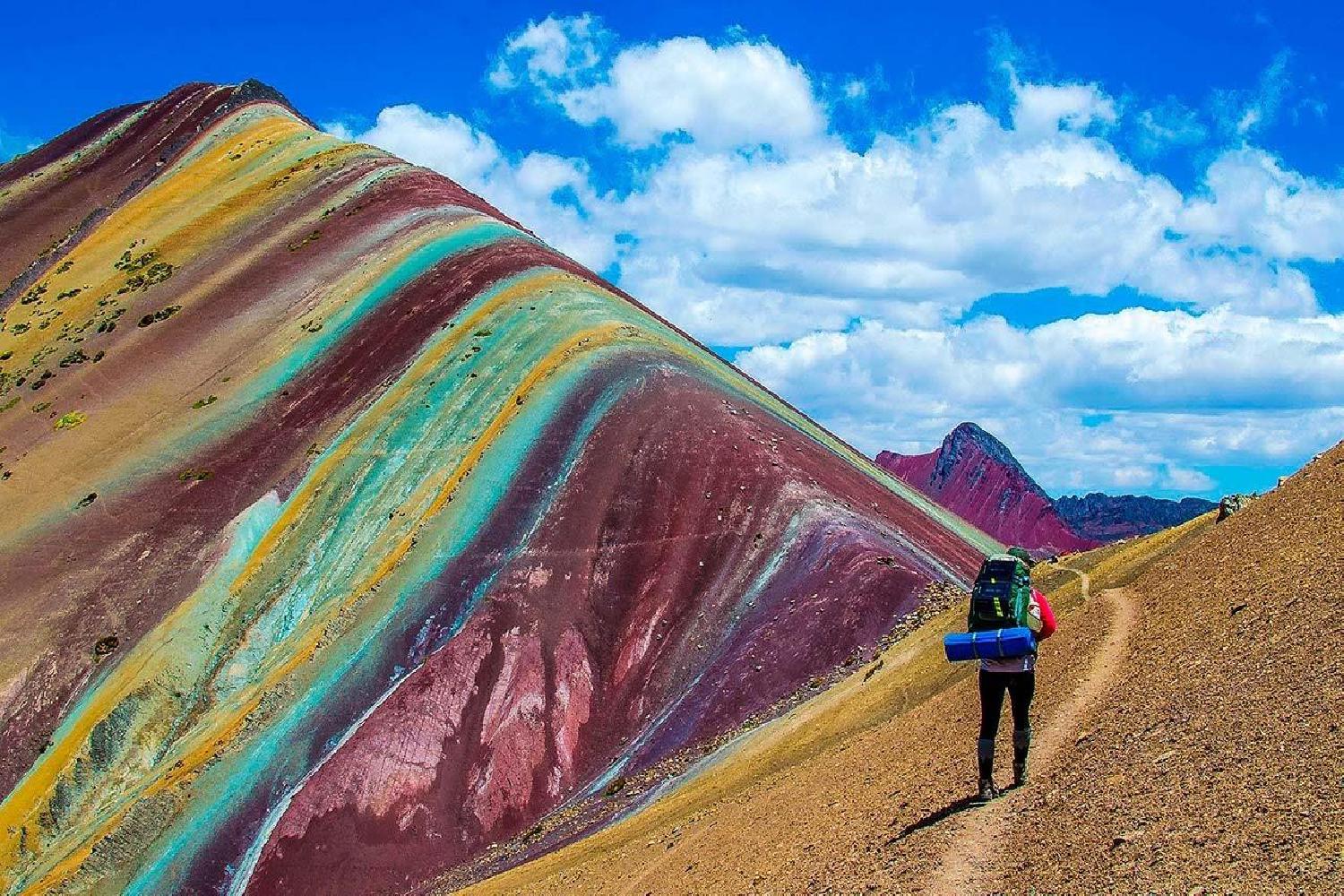 MONTAÑA DE 7 COLORES
