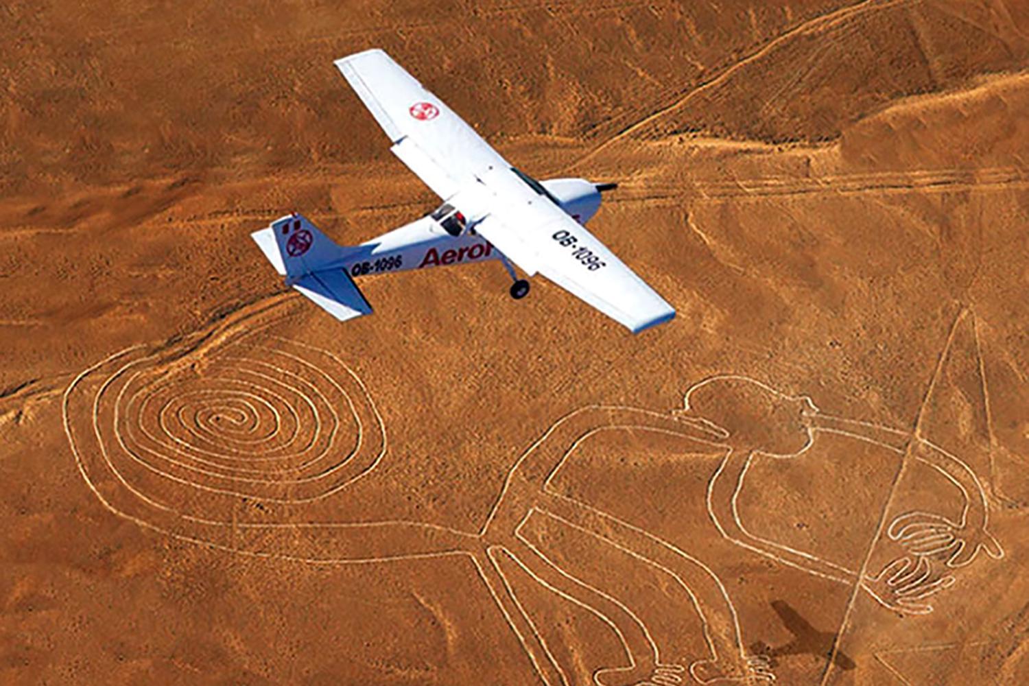 SOBREVUELO POR LAS LINEAS DE NAZCA